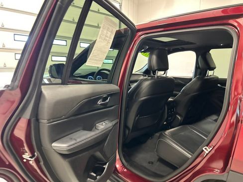 Used 2024 Jeep Grand Cherokee Altitude AWD/4WD image 29