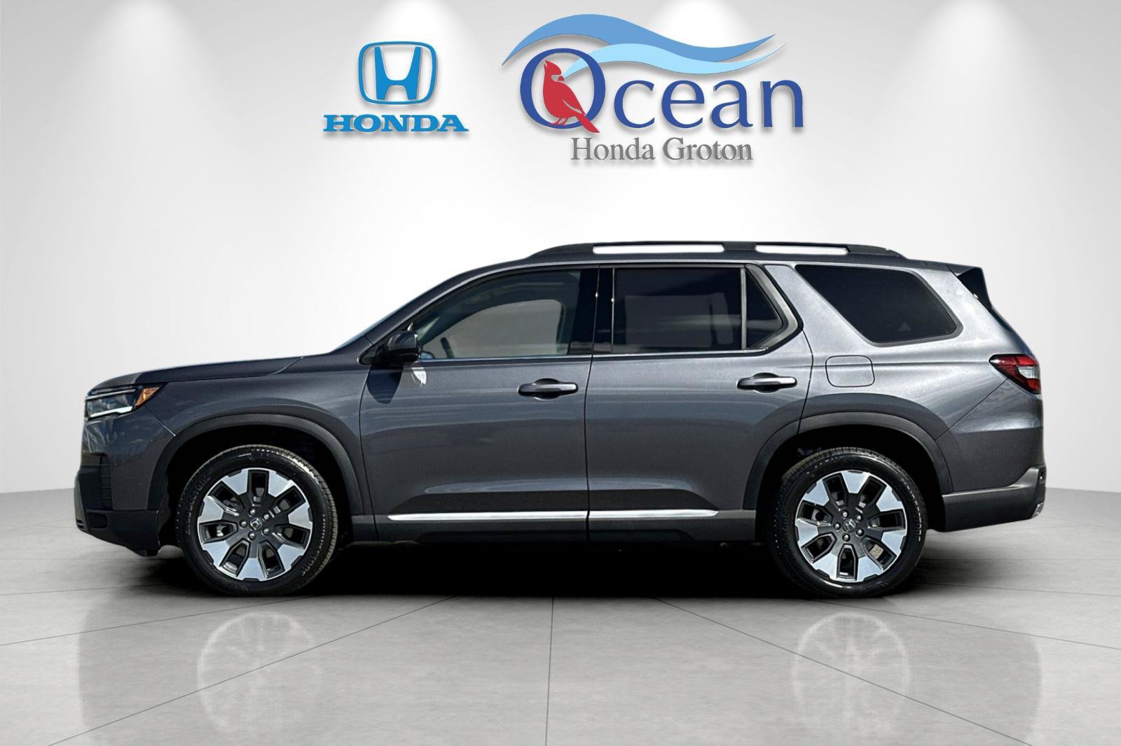 New 2026 Honda Pilot Elite image 2