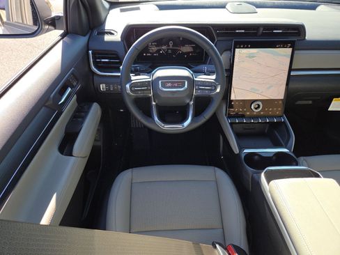 New 2026 GMC Terrain Elevation w/ Elevation Premium Package image 29