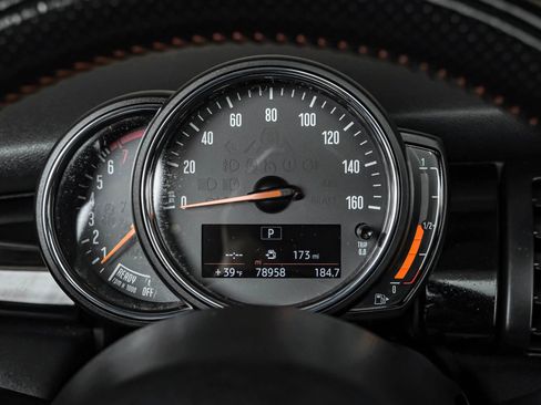 Used 2019 MINI Cooper S w/ Premium Package image 17