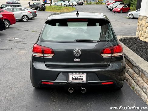 Used 2013 Volkswagen Golf R 4-Door AWD/4WD image 9