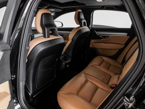 Used 2017 Volvo S90 T6 Momentum w/ Vision Package image 42