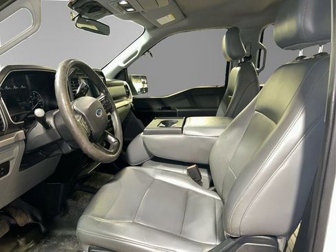 Used 2021 Ford F150 XL w/ Trailer Tow Package image 9