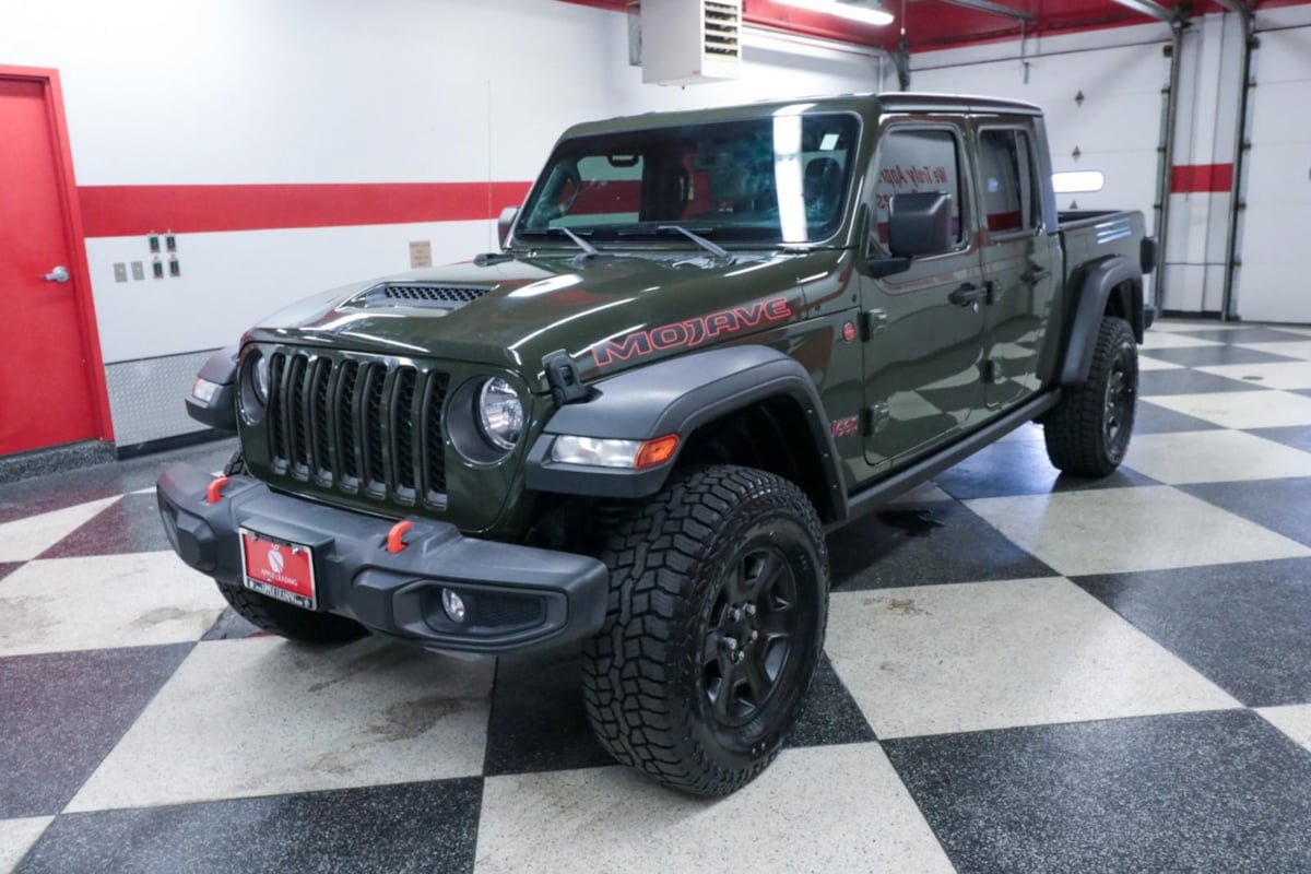 Used 2021 Jeep Gladiator Mojave AWD/4WD image 5