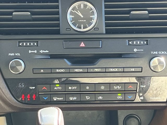 Used 2017 Lexus RX 350 FWD w/ Premium Package image 16