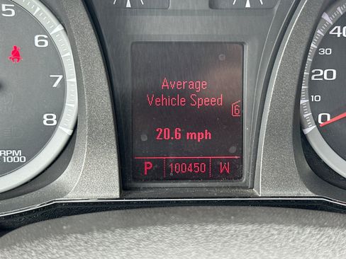 Used 2010 GMC Terrain SLE FWD image 27