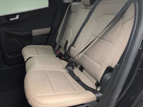 Used 2020 Ford Escape Titanium AWD/4WD image 17