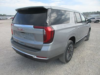 New 2026 GMC Yukon XL Elevation w/ Elevation Premium Package