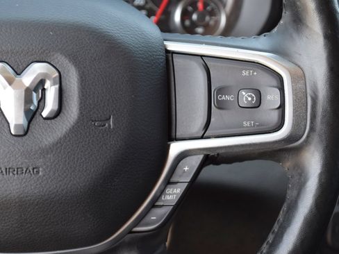 Used 2020 RAM 1500 Laramie RWD image 7