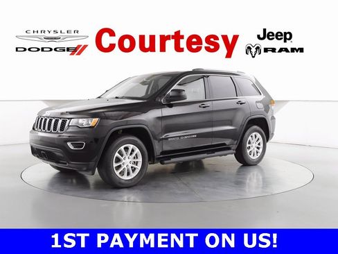 Certified 2021 Jeep Grand Cherokee Laredo image 9