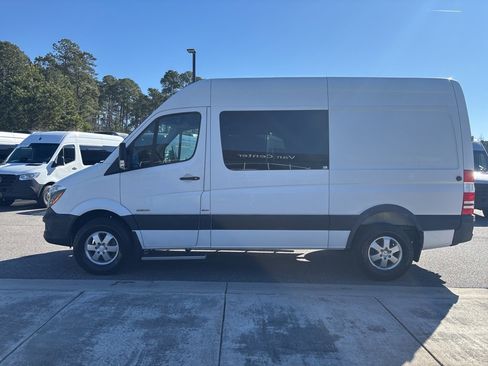 Used 2016 Mercedes-Benz Sprinter 2500 w/ Driver Comfort Package image 6