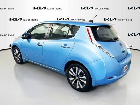Used 2015 Nissan Leaf SV w/ LED & Quick Charge Package FWD image 5