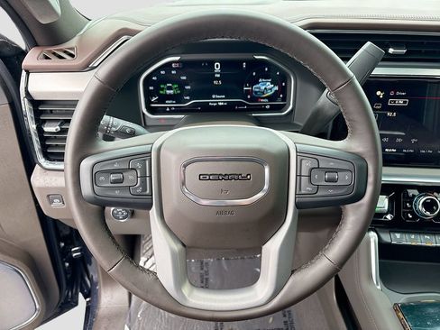 Certified 2024 GMC Sierra 3500 Denali w/ Denali Reserve Package AWD/4WD image 13
