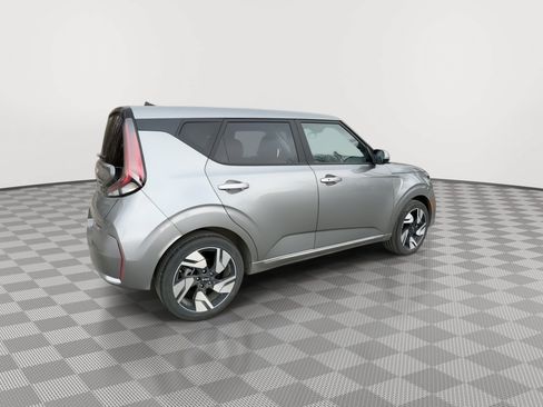 Used 2025 Kia Soul GT-Line FWD image 8