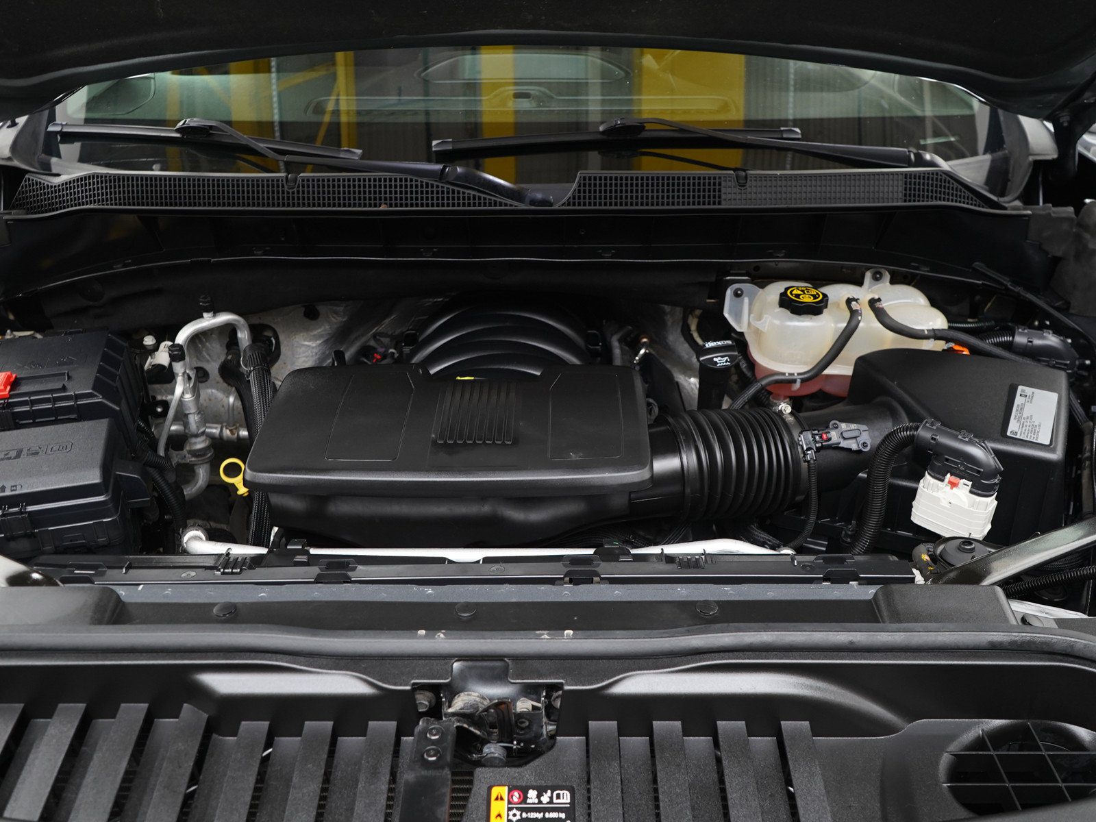 Used 2021 Chevrolet Silverado 1500 LT Trail Boss w/ Bed Protection Package AWD/4WD image 32