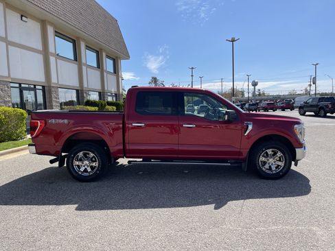 Used 2021 Ford F150 XLT w/ Equipment Group 302A High AWD/4WD image 2