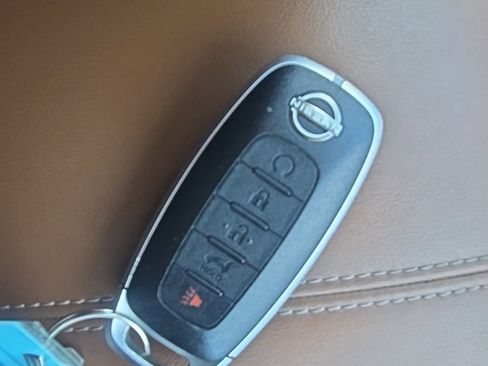 Used 2024 Nissan Pathfinder Platinum w/ Cargo Package image 48