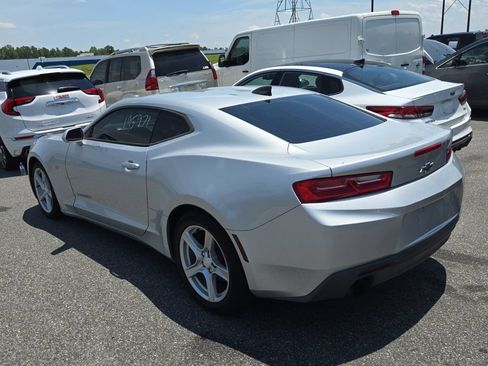 Used 2016 Chevrolet Camaro LT RWD image 2