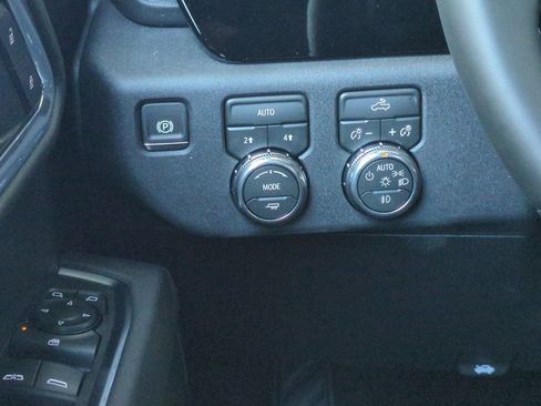 New 2026 GMC Sierra 1500 Elevation AWD/4WD image 30