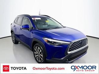 Certified 2022 Toyota Corolla Cross XLE video 1