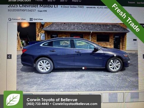 Used 2025 Chevrolet Malibu LT FWD image 16