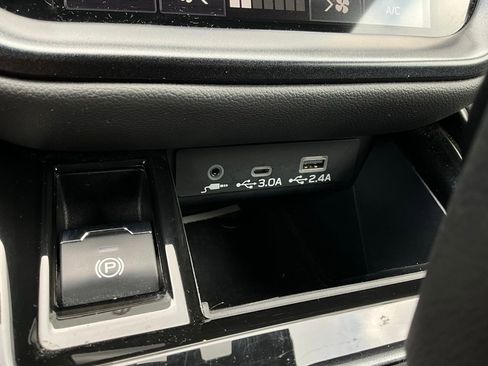 Used 2024 Subaru Outback Wilderness AWD/4WD image 25