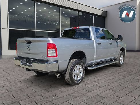 Used 2024 RAM 2500 Big Horn w/ Snow Chief Group AWD/4WD image 5