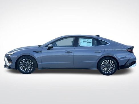 New 2025 Hyundai Sonata Limited image 5