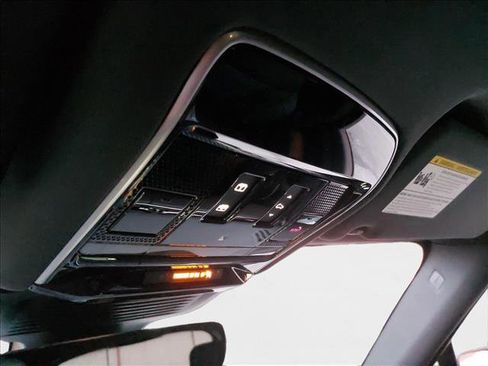 New 2025 Land Rover Range Rover Sport image 21