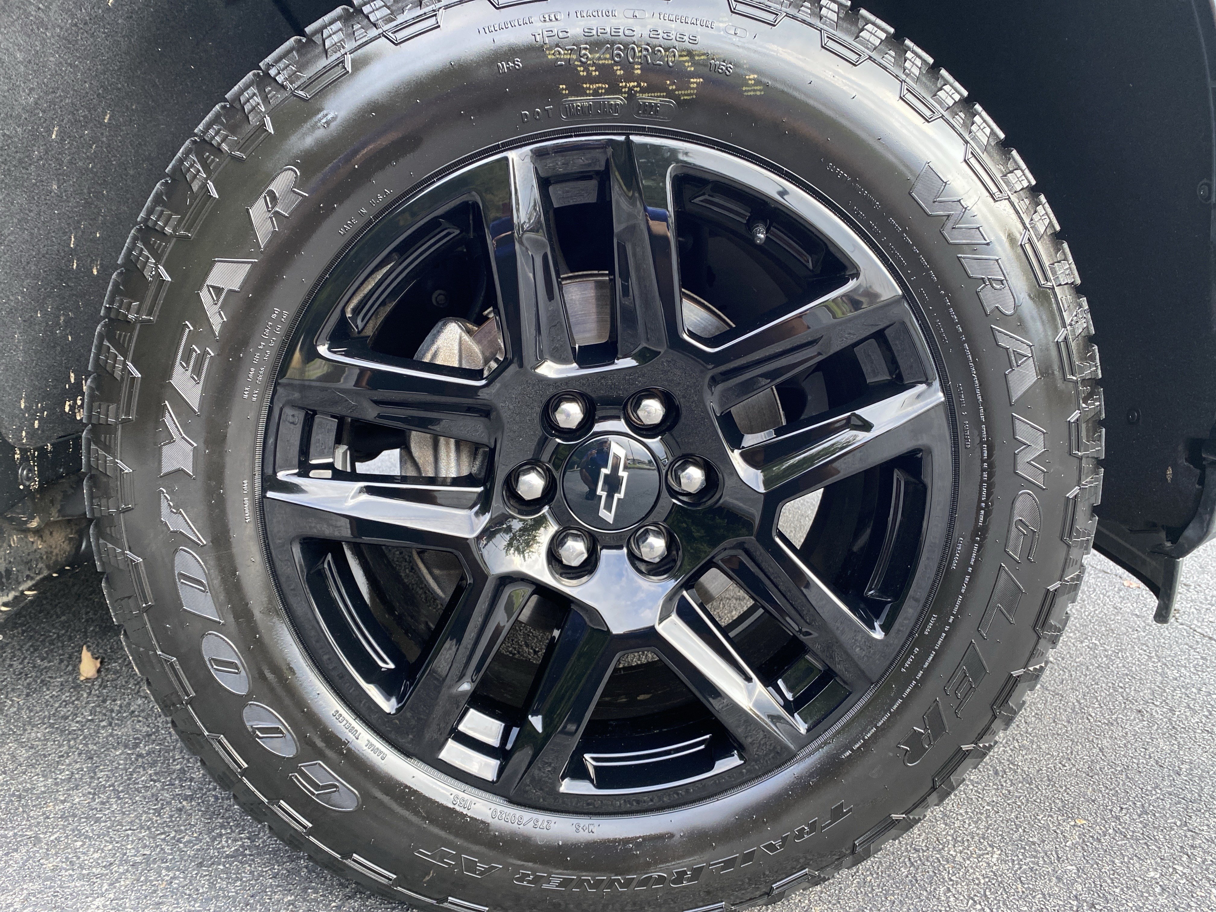 Used 2019 Chevrolet Silverado 1500 RST AWD/4WD image 13