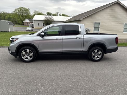 Used 2025 Honda Ridgeline RTL image 6