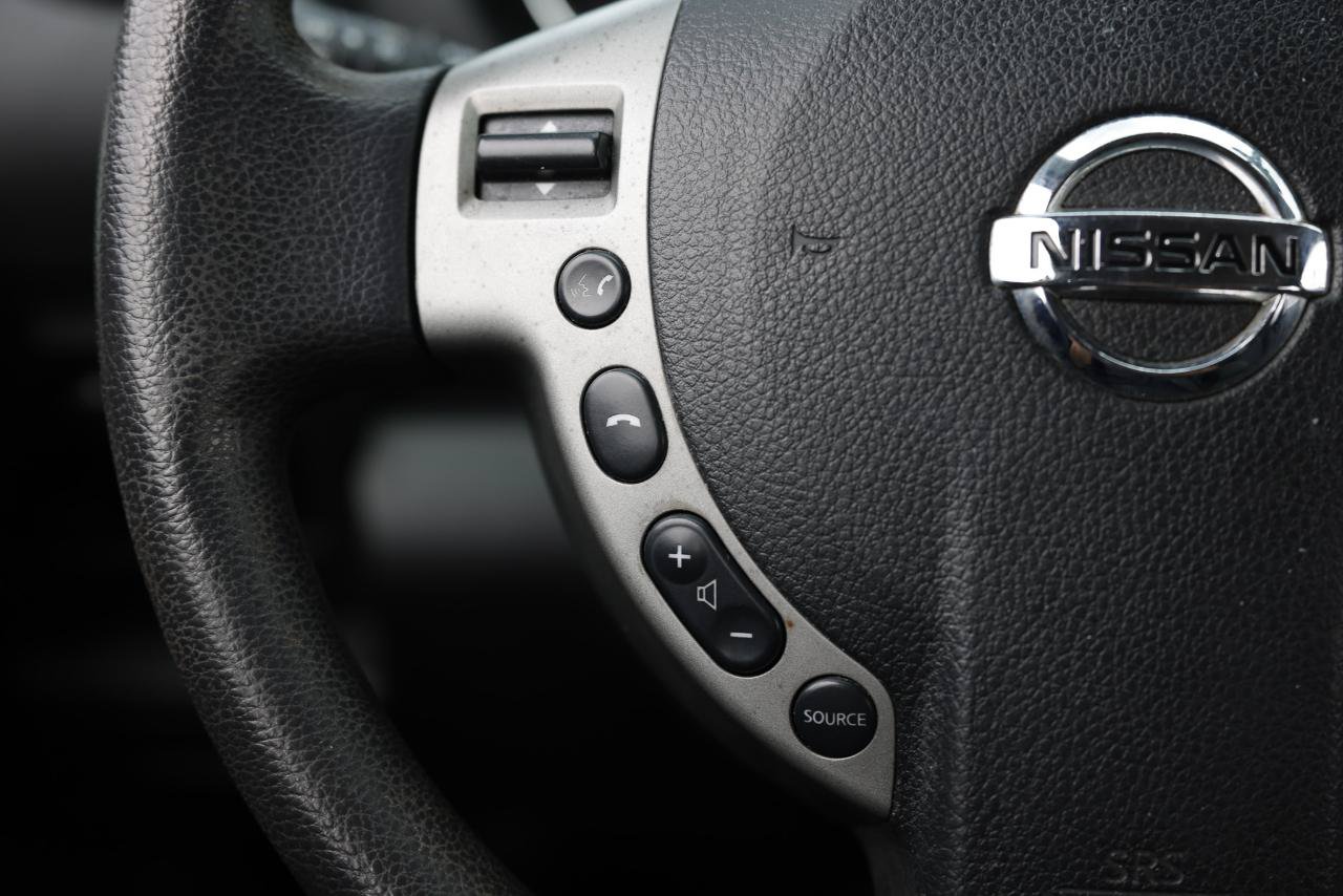 Used 2013 Nissan Rogue S w/ Special Edition Pkg AWD/4WD image 27