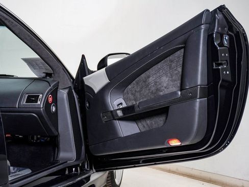 Used 2009 Aston Martin DBS Coupe image 19