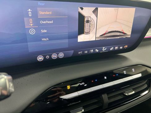 New 2026 Buick Enclave Avenir w/ Super Cruise Package image 15