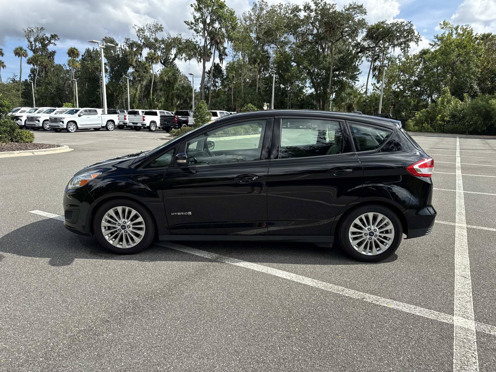 Used 2018 Ford C-MAX SE w/ Equipment Group 201A FWD image 6