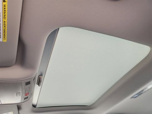 New 2026 Volkswagen Jetta SE image 18