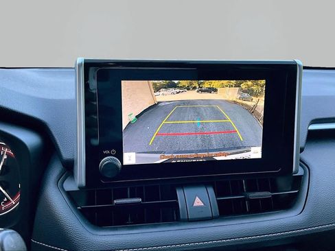Used 2023 Toyota RAV4 LE FWD image 27