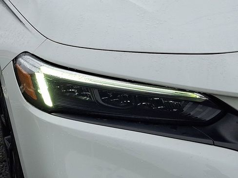 Used 2023 Honda Civic Sport image 10