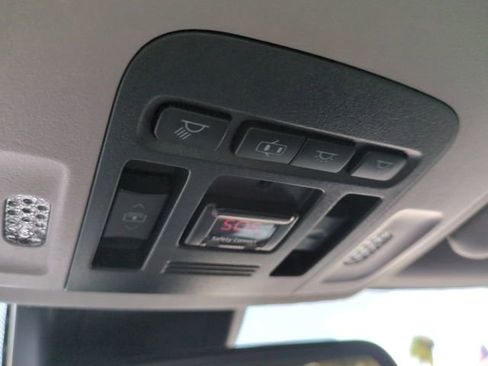 Used 2019 Toyota Camry XSE FWD image 24