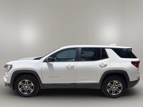 Used 2025 GMC Terrain Elevation AWD/4WD image 3