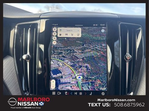 Used 2025 Volvo XC60 B5 Plus w/ Climate Package image 27