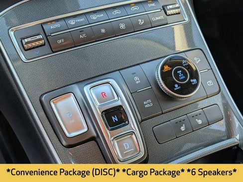 Used 2022 Hyundai Santa Fe SEL w/ Convenience Package image 9