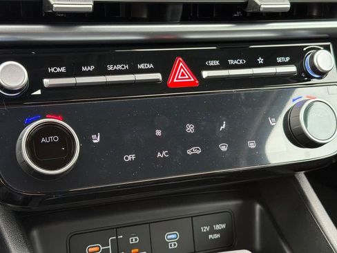 New 2026 Hyundai Tucson SEL image 18