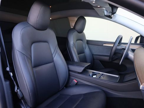 Used 2022 Tesla Model Y Performance AWD/4WD image 20