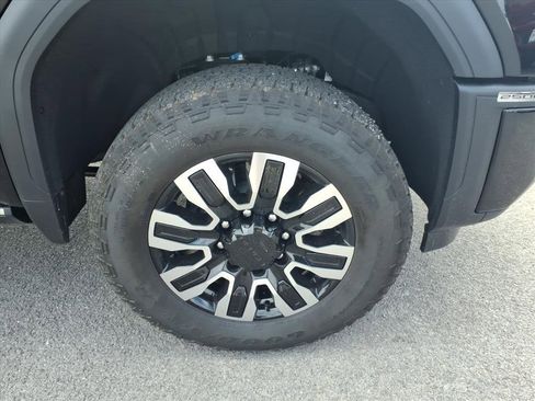 New 2026 GMC Sierra 2500 Denali Ultimate w/ Max Trailering Package image 9