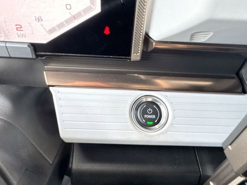 Used 2024 GMC Hummer EV 3X image 22