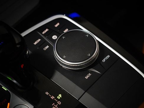 Used 2023 BMW X3 sDrive30i w/ M Sport Package image 28