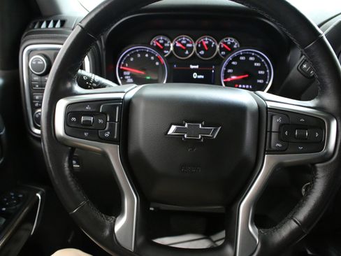 Used 2020 Chevrolet Silverado 1500 RST image 14
