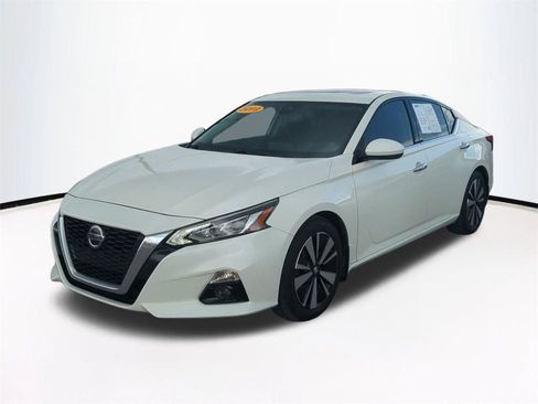 Used 2019 Nissan Altima 2.5 SV FWD image 9