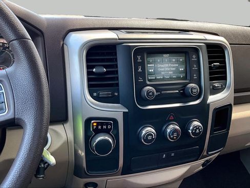 Used 2016 RAM 1500 Classic SLT RWD image 7